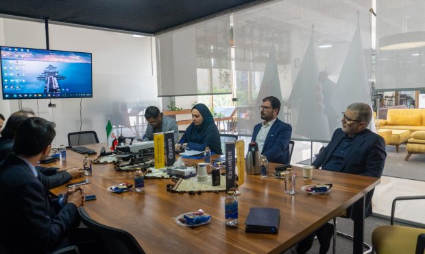 (IIID) و"إيدرو" تبحثان التعاون لتعزيز نظام الابتكار الإيراني